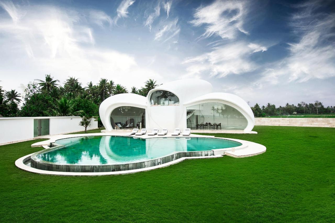 The Cloud Beachfront Villa Tabanan المظهر الخارجي الصورة