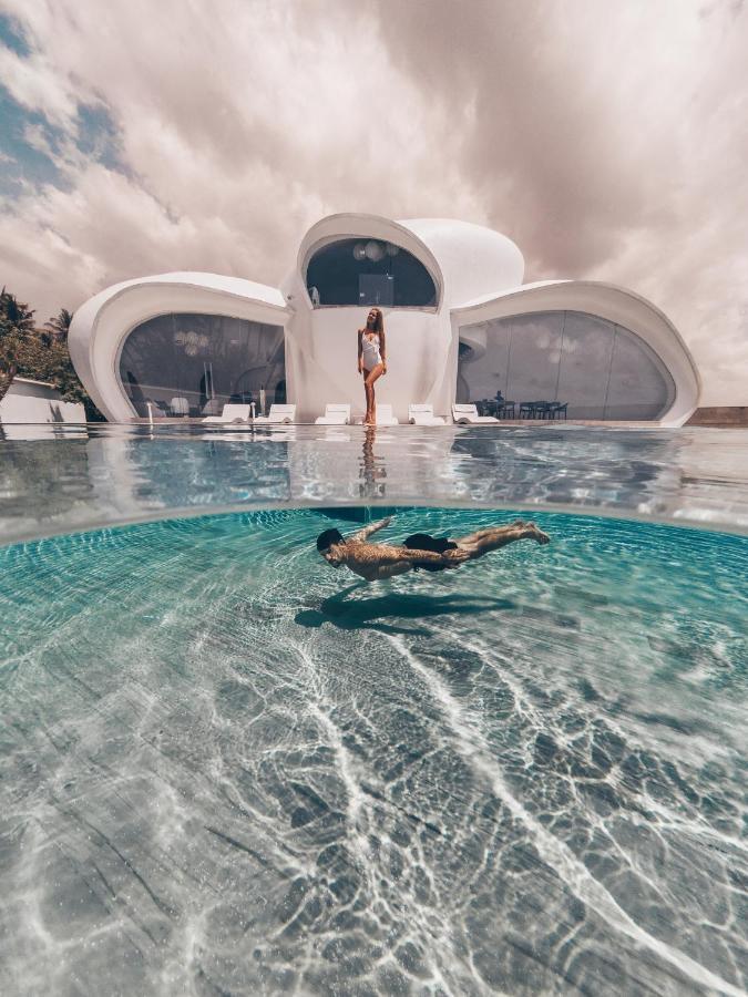 The Cloud Beachfront Villa Tabanan المظهر الخارجي الصورة